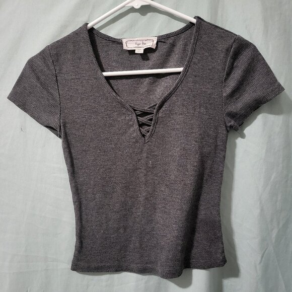 Gray Crop Top - Picture 1 of 3